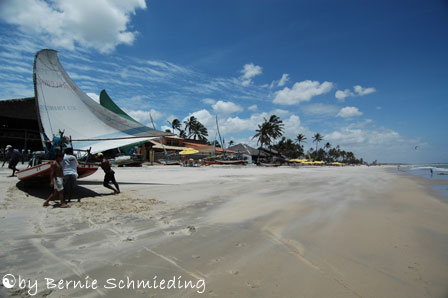 Cunbuco main beach