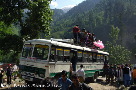 Arrival by local bus in SOlang